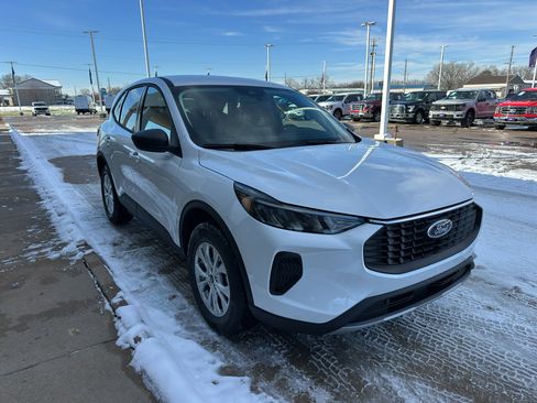 New 2026 Ford Escape Active w/ Cold Weather Package image 2