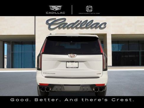 Used 2023 Cadillac Escalade ESV V AWD/4WD image 6