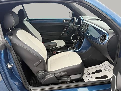 Used 2017 Volkswagen Beetle 1.8T S image 30