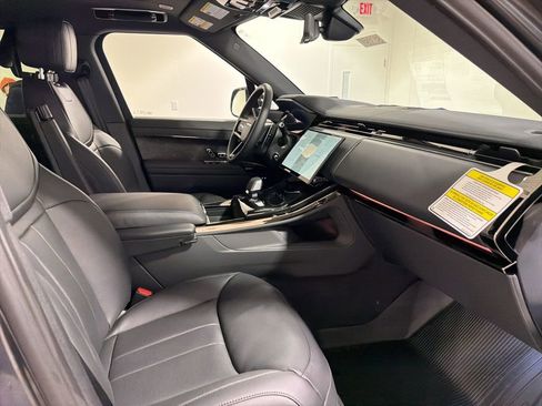 New 2026 Land Rover Range Rover Sport Dynamic SE AWD/4WD image 25