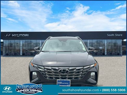 Certified 2023 Hyundai Tucson Limited AWD/4WD image 2