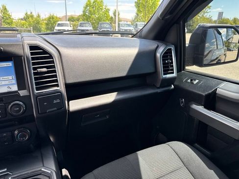 Used 2016 Ford F150 XLT w/ Equipment Group 302A Luxury AWD/4WD image 23