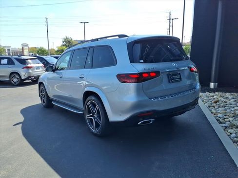 New 2026 Mercedes-Benz GLS 450 4MATIC image 4