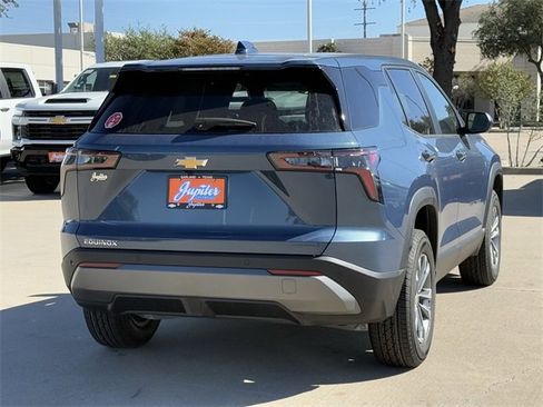 New 2026 Chevrolet Equinox LT image 4