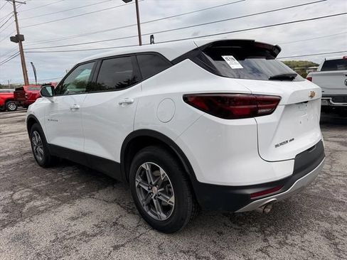 Used 2025 Chevrolet Blazer LT AWD/4WD image 7
