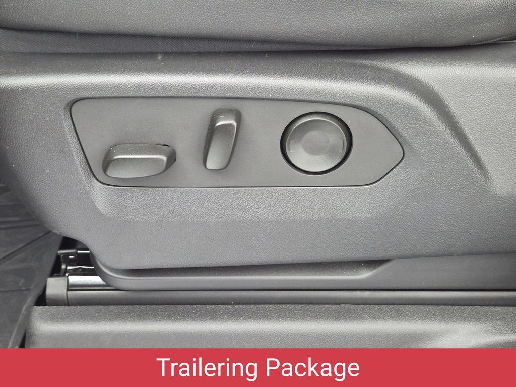 Used 2023 Chevrolet Silverado 1500 ZR2 w/ Technology Package AWD/4WD image 15