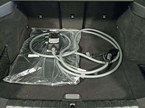 Certified 2023 BMW i4 eDrive40 w/ M Sport Package RWD image 13