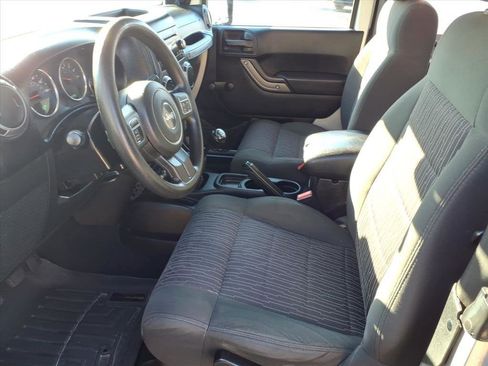 Used 2012 Jeep Wrangler Sport image 5
