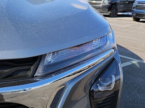 Certified 2024 Chevrolet Trax LS w/ Driver Confidence Package image 9