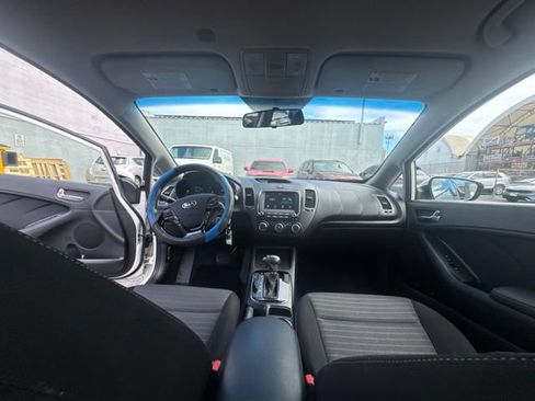 Used 2018 Kia Forte S FWD image 16