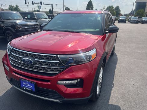 Used 2021 Ford Explorer King Ranch w/ Premium Technology Package AWD/4WD image 6