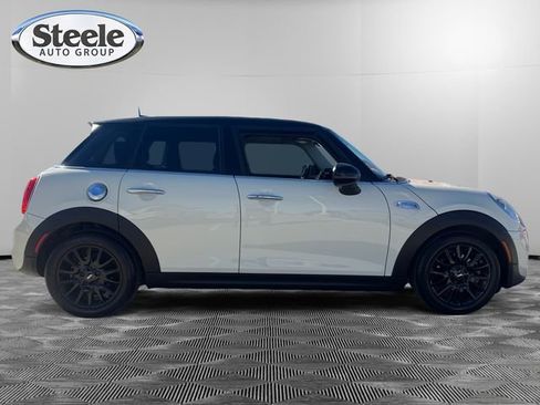 Used 2018 MINI Cooper S image 6