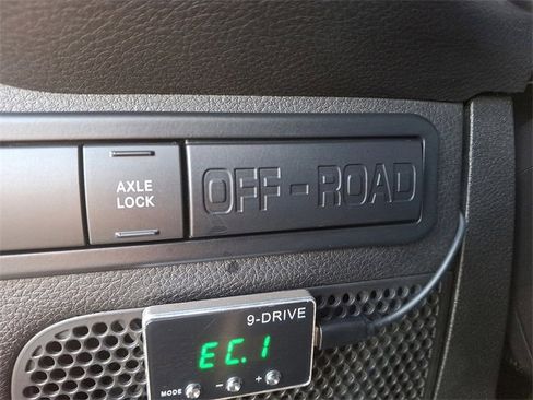 Used 2018 Jeep Wrangler Sport image 22