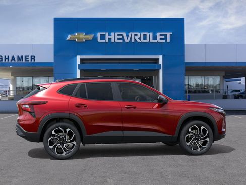 New 2026 Chevrolet Trax RS w/ Driver Confidence Package image 5