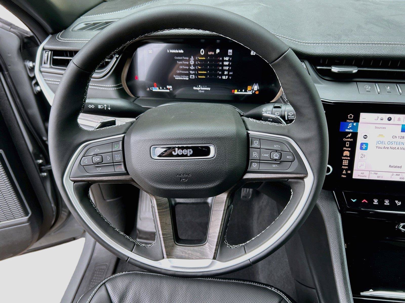 New 2027 Jeep Grand Cherokee Limited AWD/4WD image 40