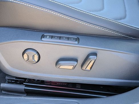 New 2026 Volkswagen Jetta SEL image 15