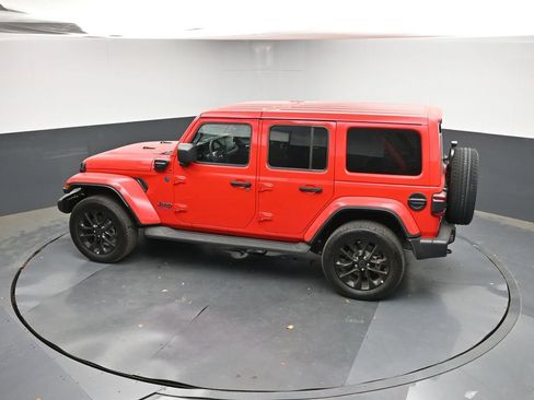 Used 2025 Jeep Wrangler Unlimited Sahara image 20