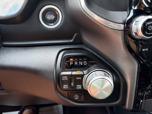 Used 2023 RAM 1500 Laramie AWD/4WD image 16