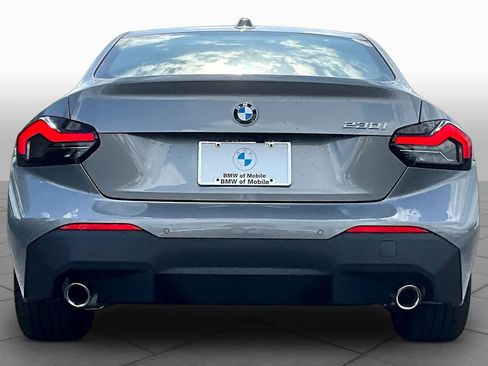 New 2025 BMW 230i Coupe w/ Premium Package RWD image 4