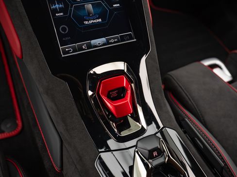 Used 2024 Lamborghini Huracan Tecnica RWD image 14