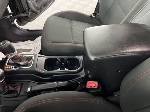 Used 2020 Jeep Gladiator Rubicon image 28