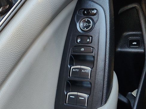 Used 2020 Honda Accord LX image 17