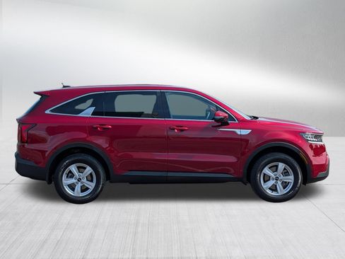 Certified 2022 Kia Sorento LX AWD/4WD image 8