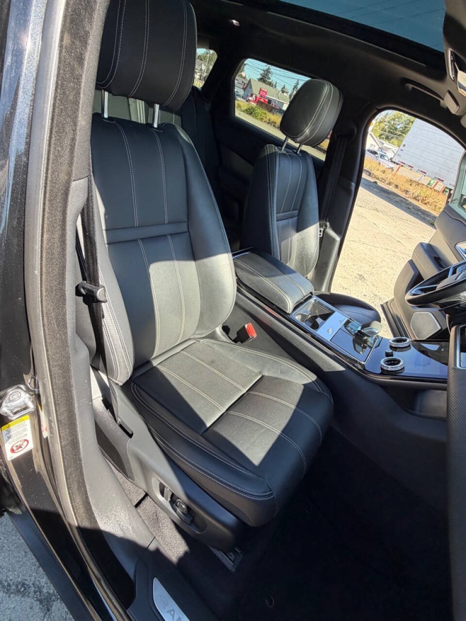 Used 2021 Land Rover Range Rover Velar S AWD/4WD image 60