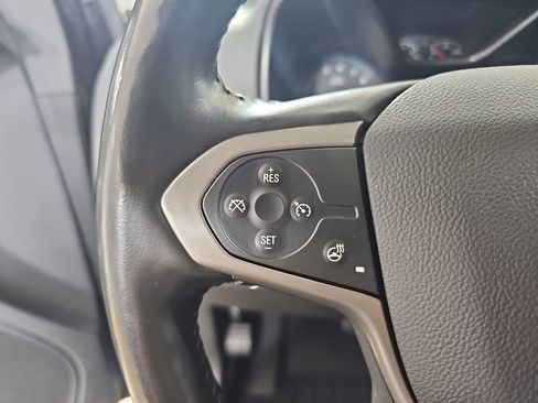 Used 2022 Chevrolet Colorado Z71 AWD/4WD image 21