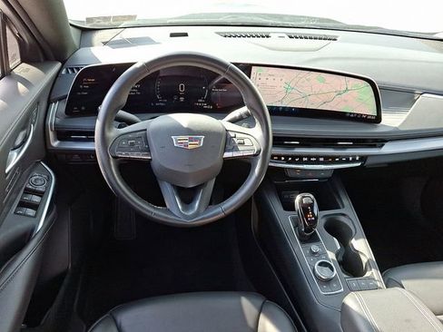 Certified 2025 Cadillac XT4 Premium Luxury image 13