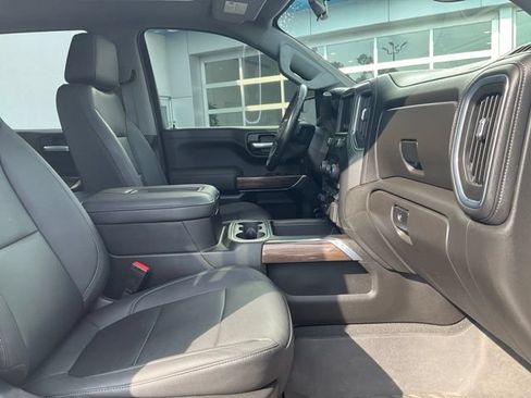 Used 2021 Chevrolet Silverado 1500 LT Trail Boss w/ Convenience Package II AWD/4WD image 10