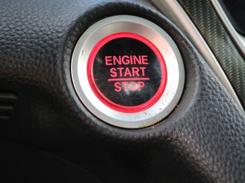 Used 2018 Honda Accord Sport image 16