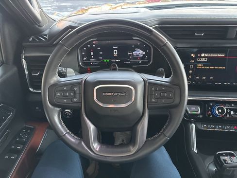 Used 2024 GMC Sierra 1500 Denali Ultimate image 12