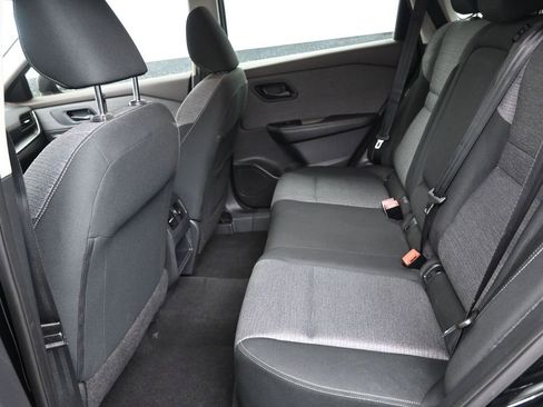 Used 2021 Nissan Rogue S image 14