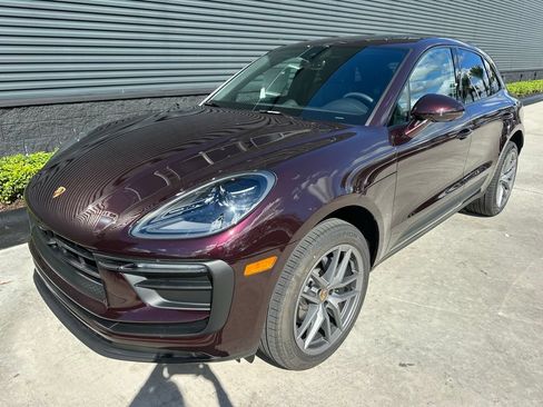 Used 2026 Porsche Macan AWD/4WD image 7