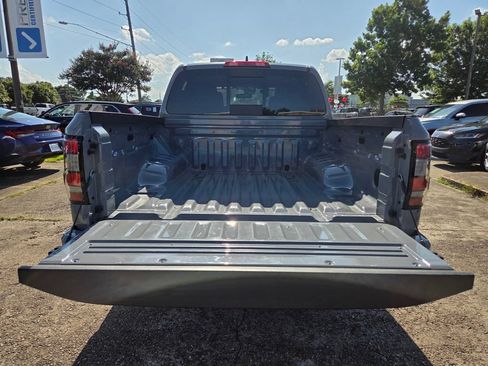 Used 2025 Nissan Frontier Pro-X RWD image 26