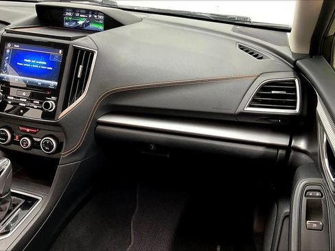 Used 2023 Subaru Crosstrek 2.5i Limited image 17