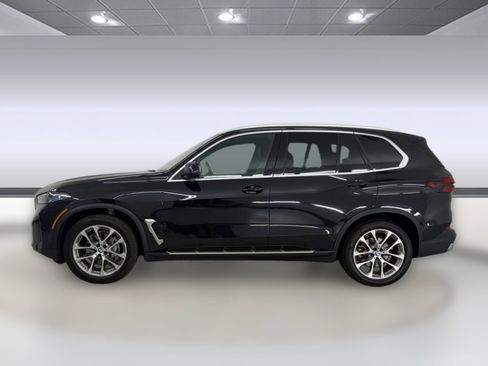 Used 2026 BMW X5 xDrive40i w/ Climate Comfort Package AWD/4WD image 2