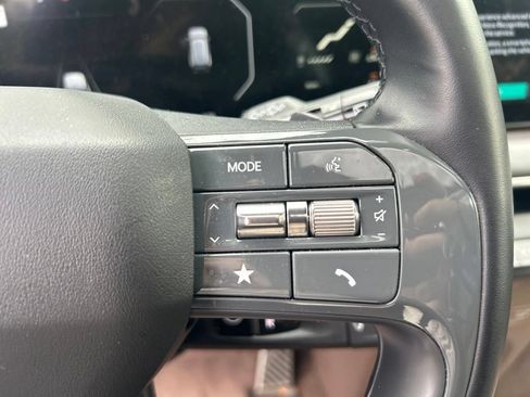 Used 2024 Kia EV9 GT-Line AWD/4WD image 10