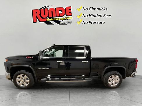 Used 2022 Chevrolet Silverado 2500 LTZ w/ LTZ Plus Package image 2
