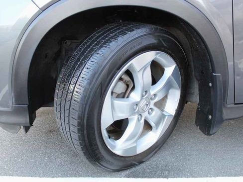 Used 2016 Honda HR-V LX image 32