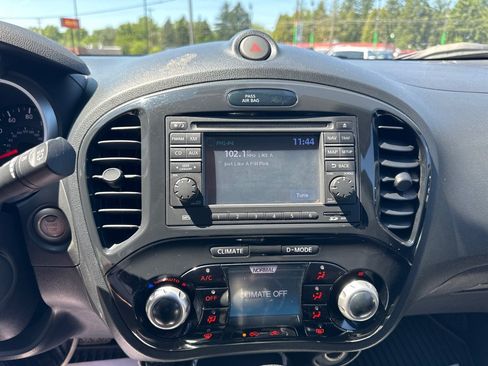 Used 2014 Nissan Juke SL AWD/4WD image 14