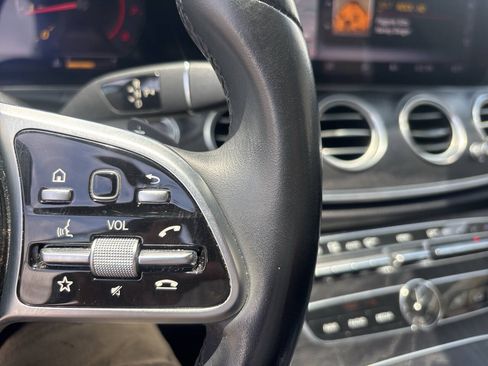 Used 2020 Mercedes-Benz E 350 Sedan image 30