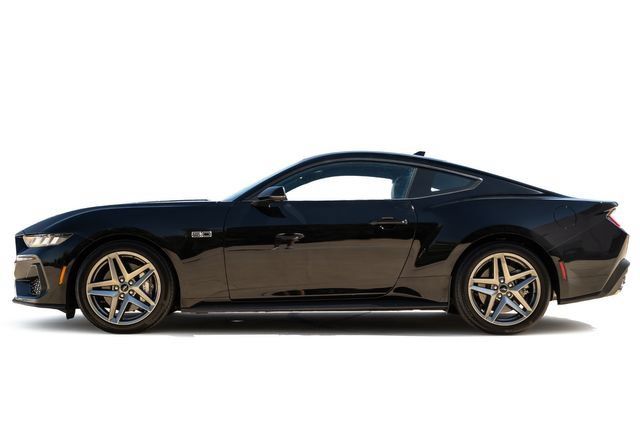 Used 2024 Ford Mustang GT Premium RWD image 5