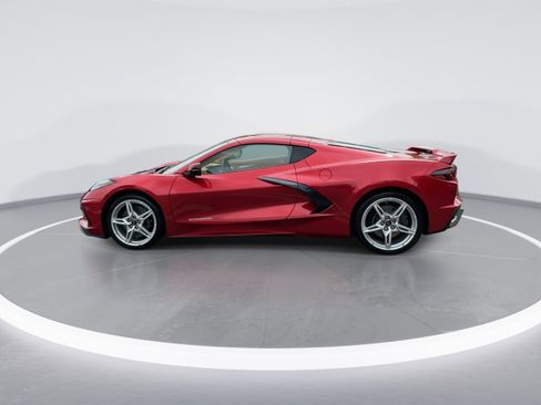 Used 2023 Chevrolet Corvette Stingray Premium Cpe w/ Z51 Performance Package image 5