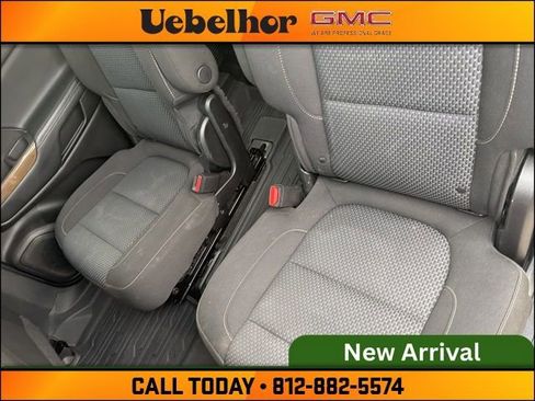 Used 2021 GMC Acadia SLE w/ Driver Convenience Package image 21