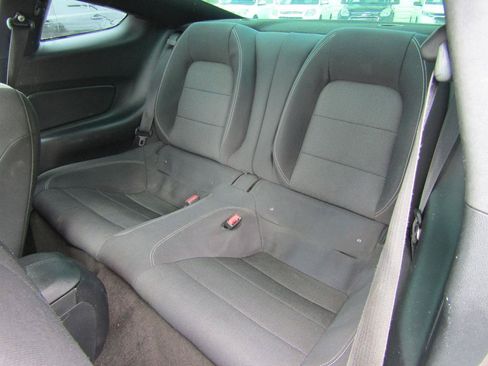 Used 2015 Ford Mustang Coupe w/ Equipment Group 051A RWD image 9