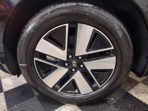 New 2026 Hyundai Kona SE image 17