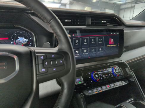 Used 2024 GMC Sierra 1500 AT4 w/ Technology Package image 22