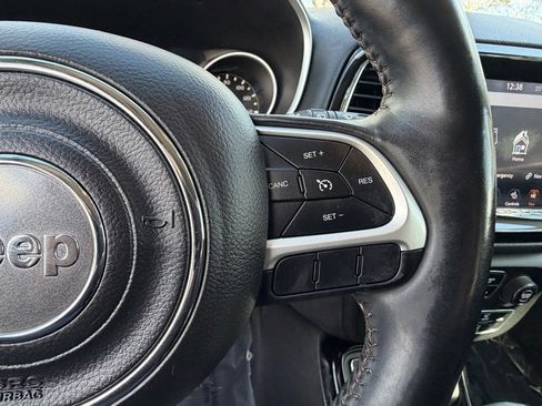 Used 2018 Jeep Compass Limited w/ Navigation Group image 21